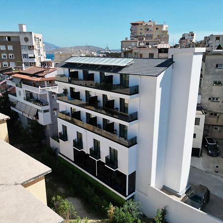 Niklas Boutique Hotel Sarandë エクステリア 写真
