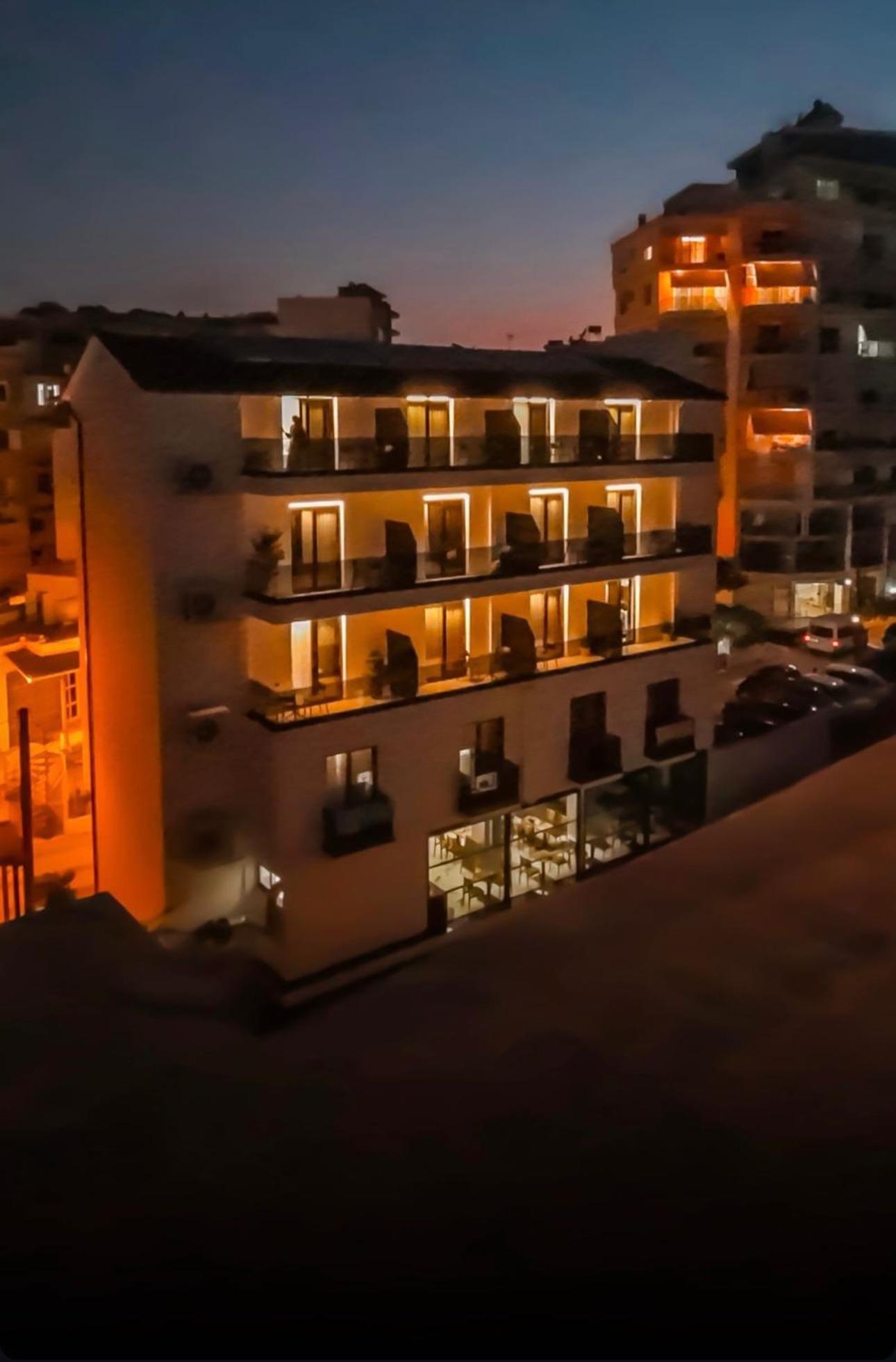 Niklas Boutique Hotel Sarandë エクステリア 写真