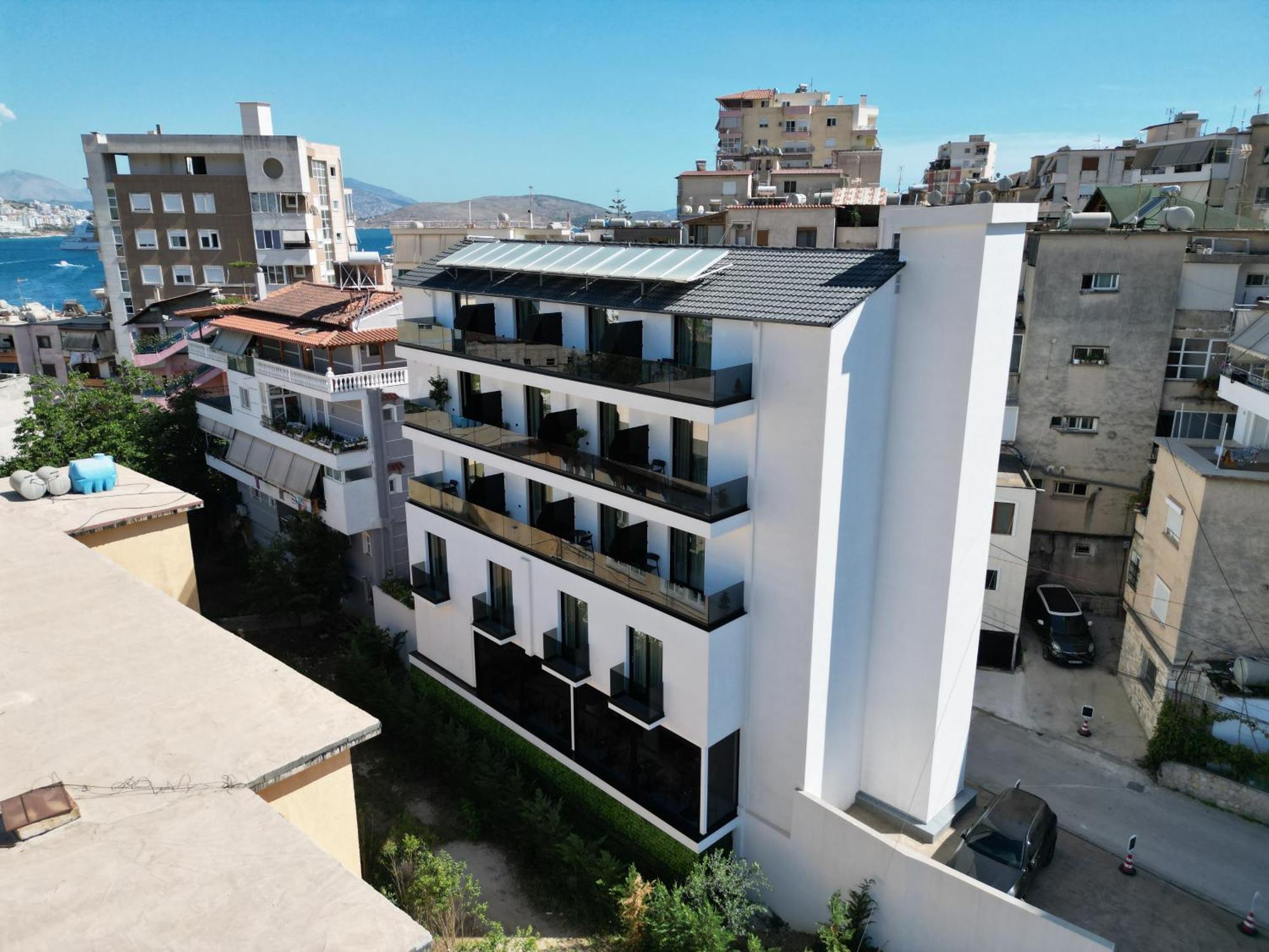 Niklas Boutique Hotel Sarandë エクステリア 写真