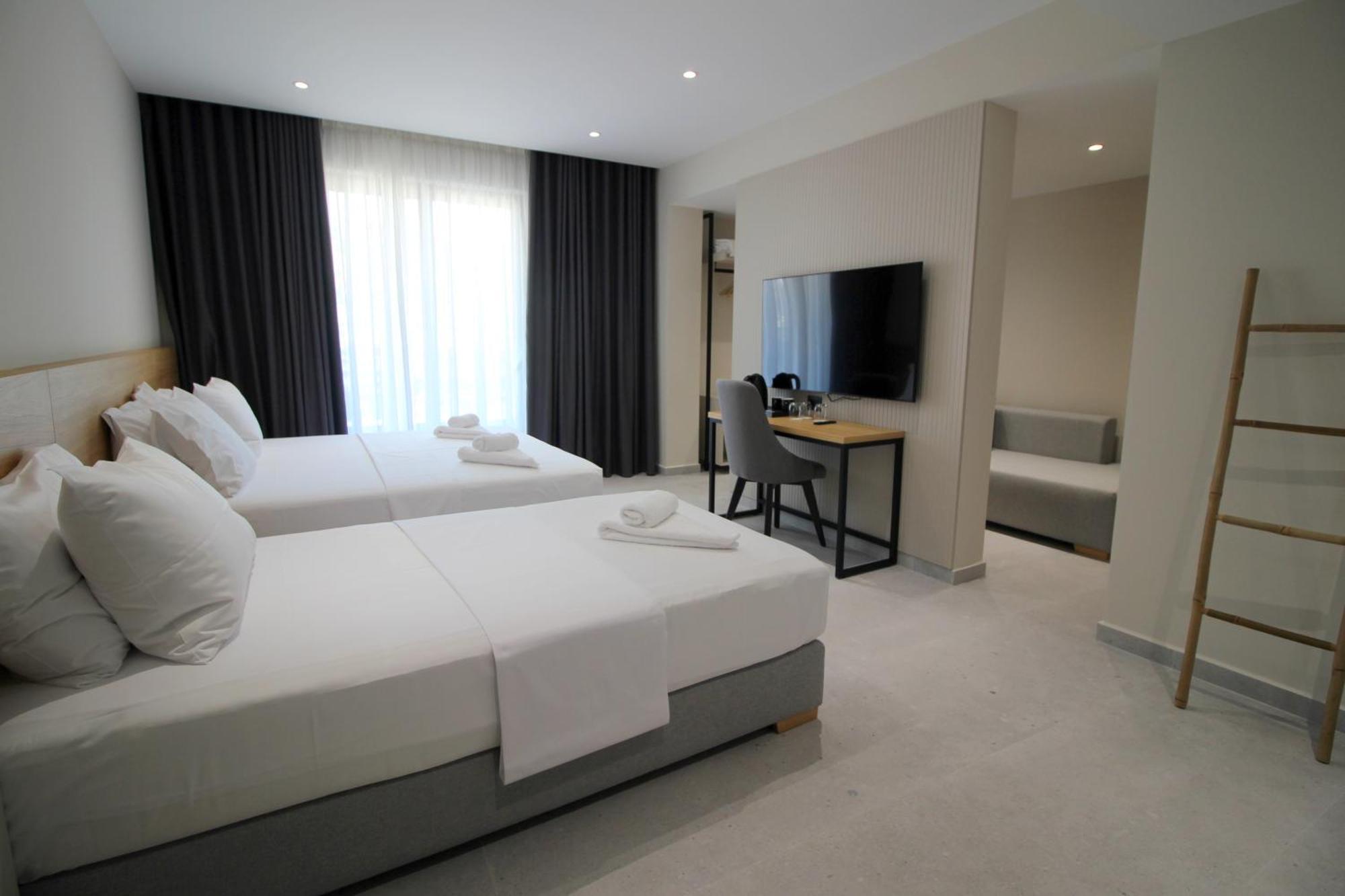 Niklas Boutique Hotel Sarandë エクステリア 写真